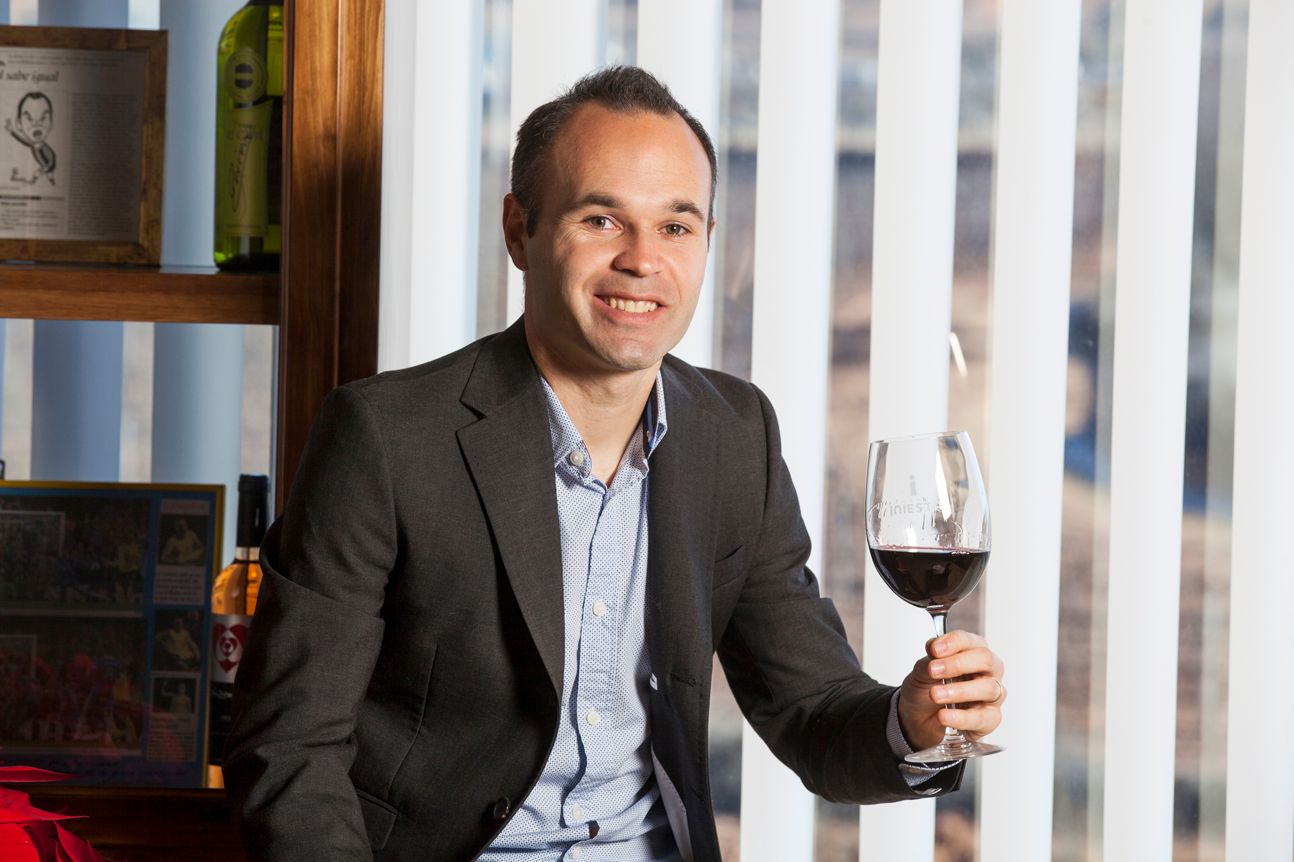 格列兹曼欧冠17次助功  跨越  亨利，共计已在该赛事直接加入  60球